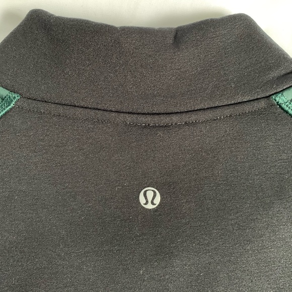 Lulu Lemon Long Sleeve Jacket - Picture 8 of 8